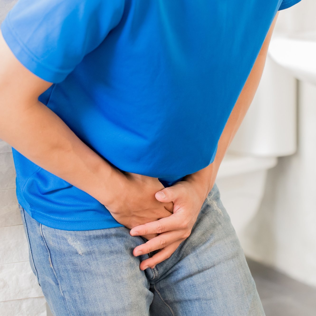 Helps control fluid retention and provides cooling relief during urination.
